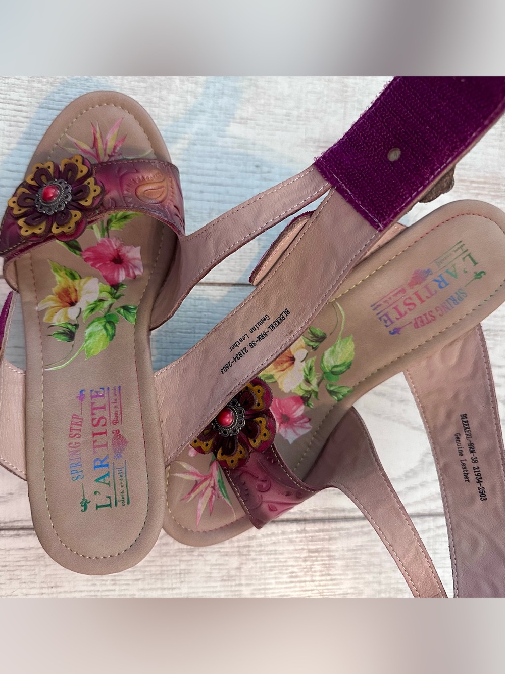 L'ATISTE Multicolor Floral Leather Wedge Sandal WORN ONCE - Picture 10 of 10